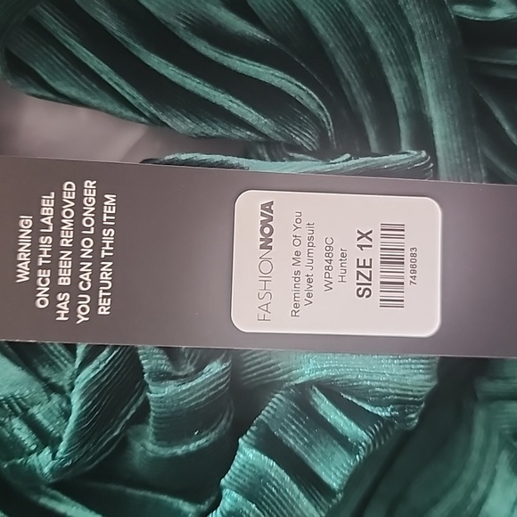 Fashion Nova velvet jumpsuit - Picture 6 of 8